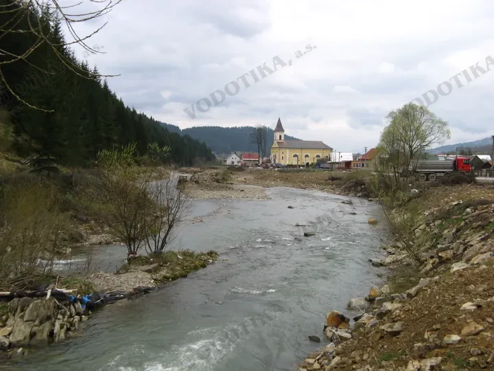 Nová Bystrica – úprava toku – Obr. 5 - pred výstavbou (apríl 2008)