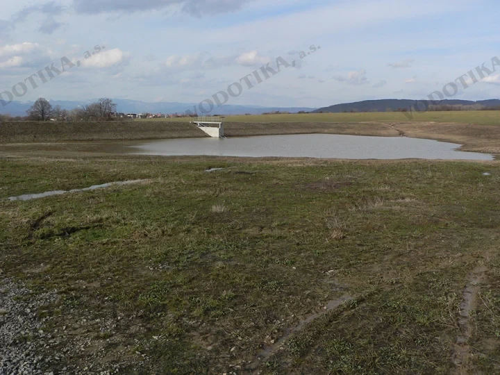 Lehota pod Vtáčnikom – vybudovanie suchého poldra – Obr. 6 - po vystavbe