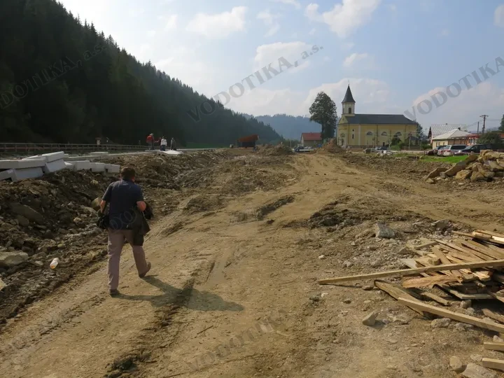 Nová Bystrica – úprava toku – Obr. 11 -počas výstavby (september 2015)