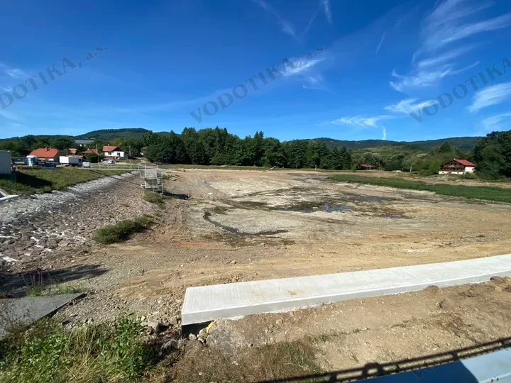 Rekonštrukcia - Tajch Nová Baňa – Obr. 8 - počas výstavby (august 2024)