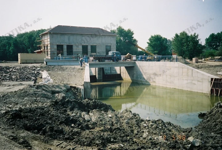 MVE Veľké Blahovo – Obr. 3 - pocas vystavby